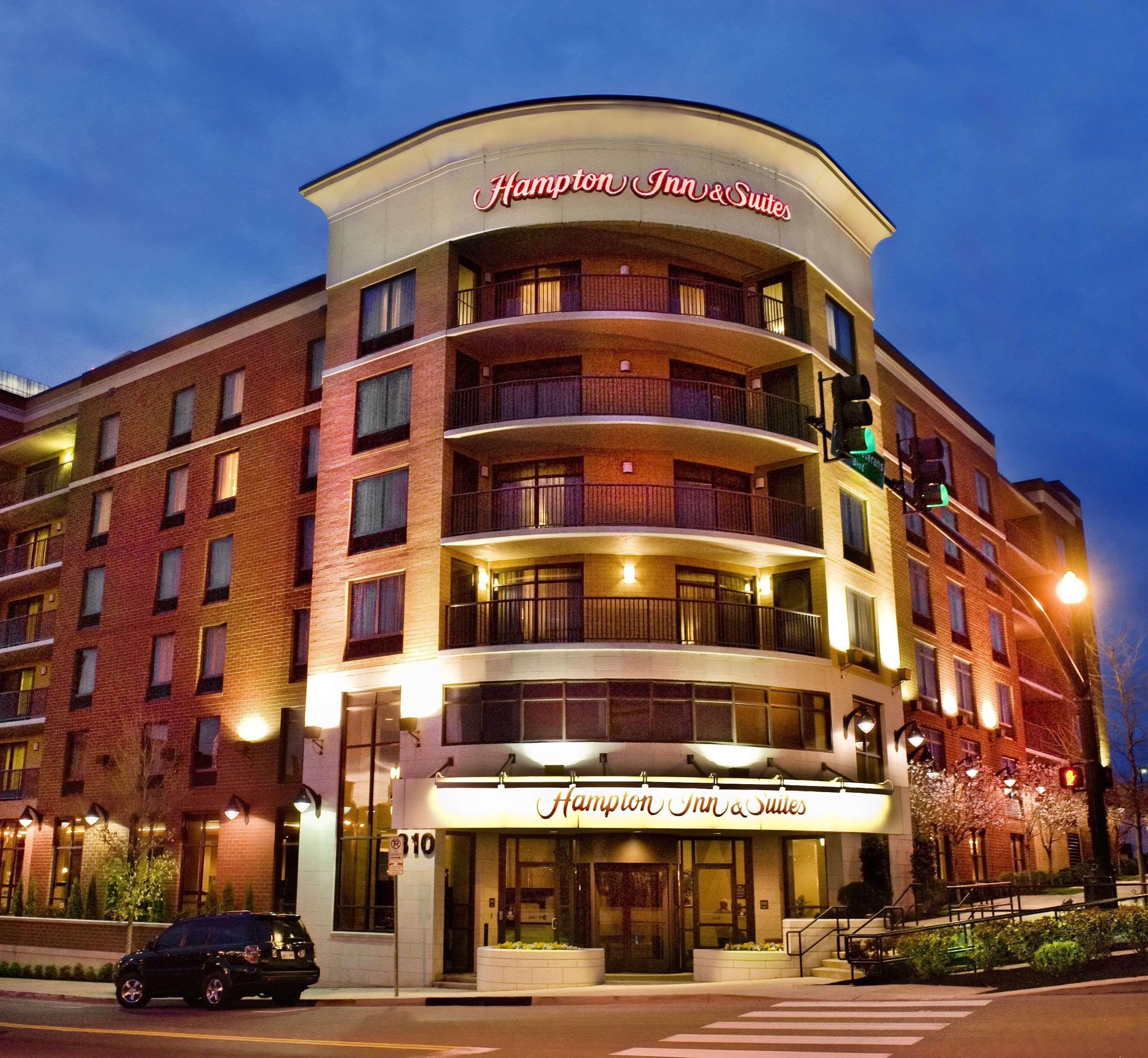 Hampton Inn & Suites Nashville-Downtown Exterior foto